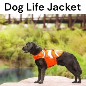 NWT Outward Hound Fun Fish Life Jacket Sz Med - Fits 30-55 lbs Girth: 21-27 in